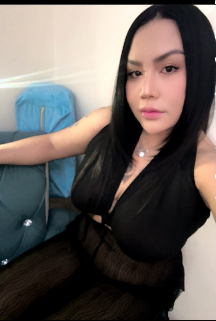mona-new-lady-2