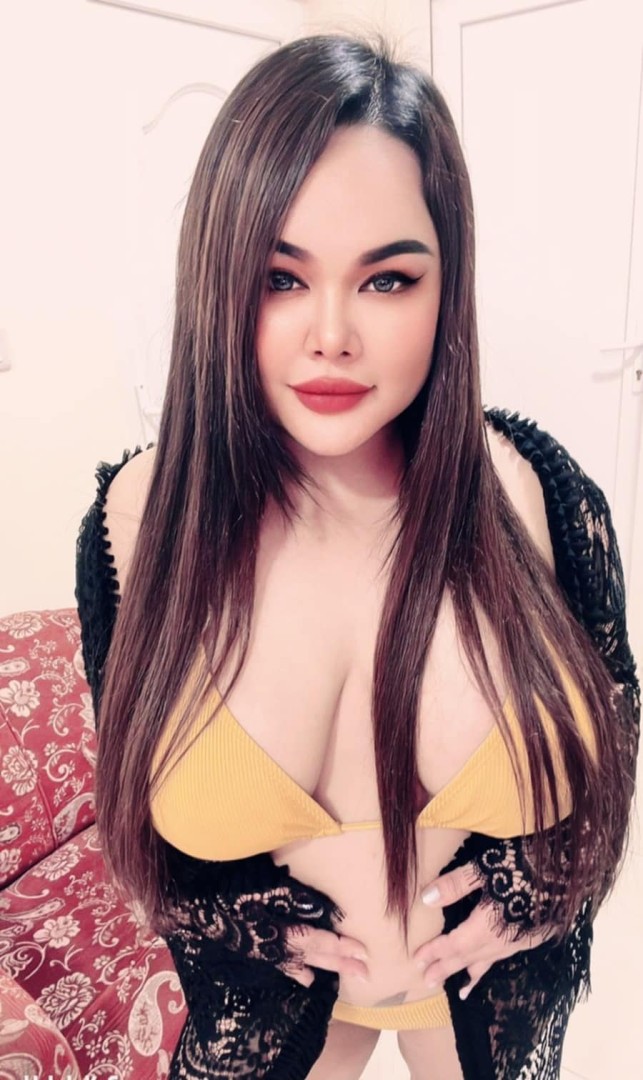 big-boob-full-service-mabelah-0