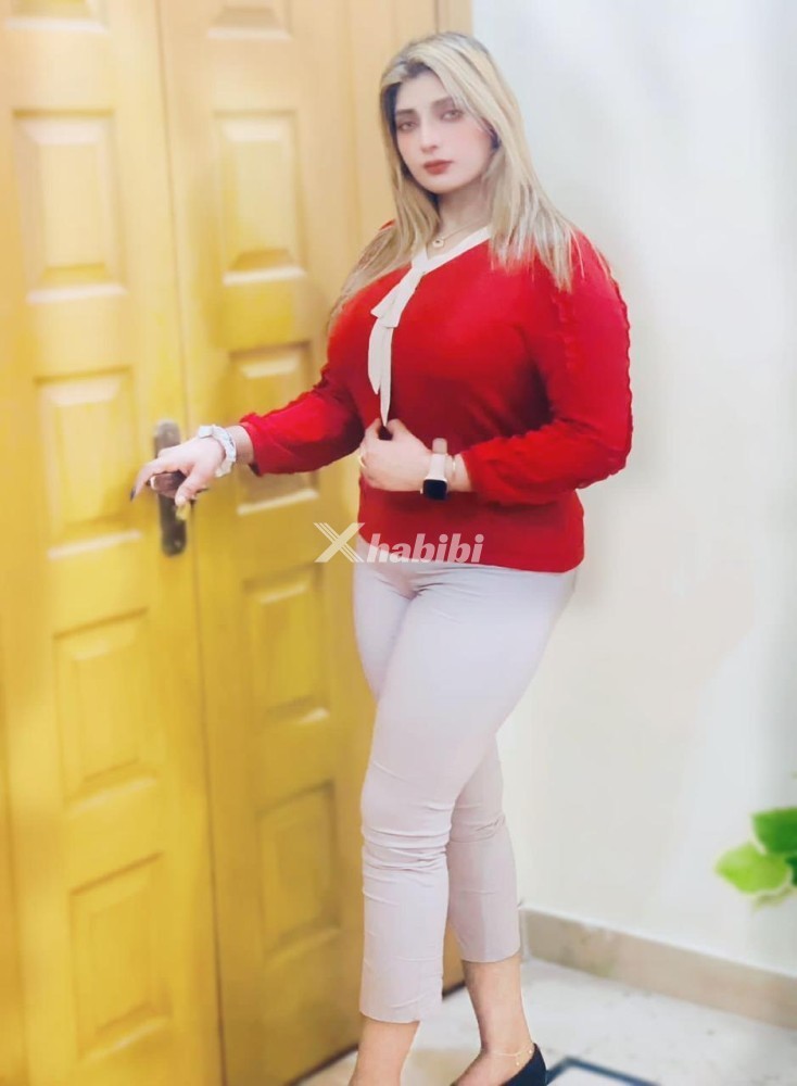 girls-available-for-day-and-night-3