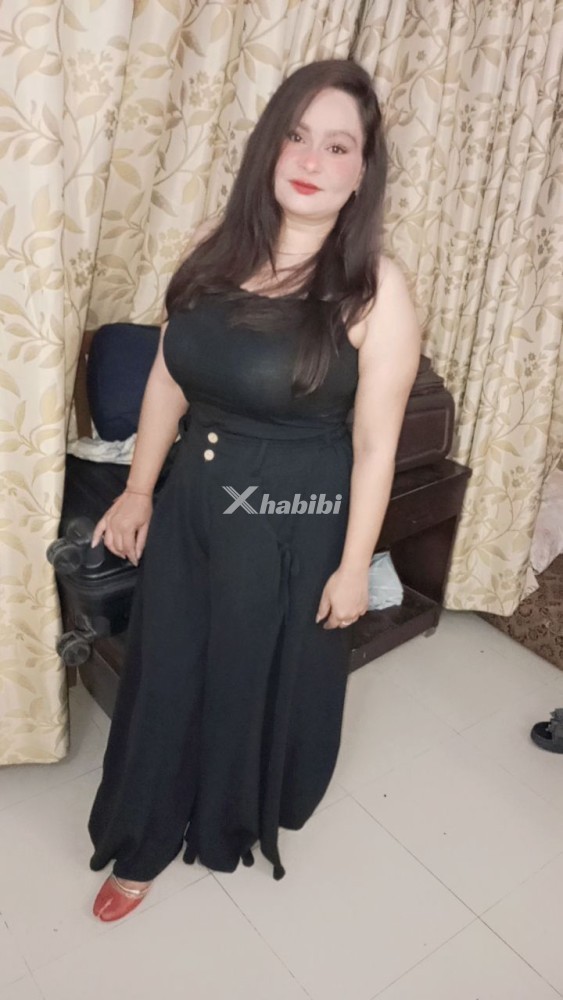 girls-available-for-day-and-night-1