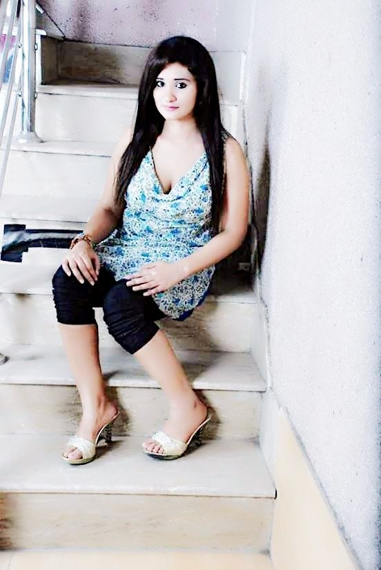 call-girls-in-islamabad-4