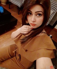 hania-malik
