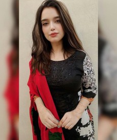 hania-khan