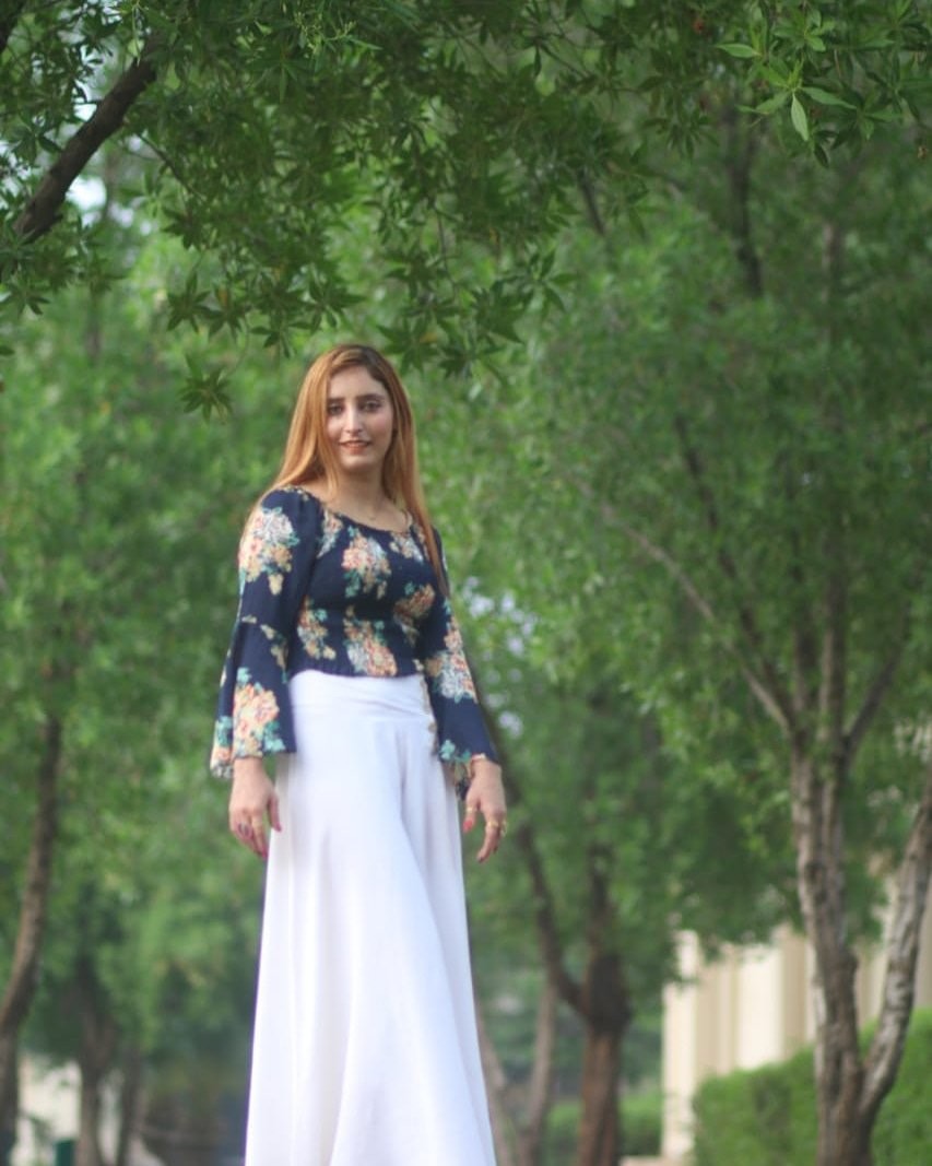 naina-model-1