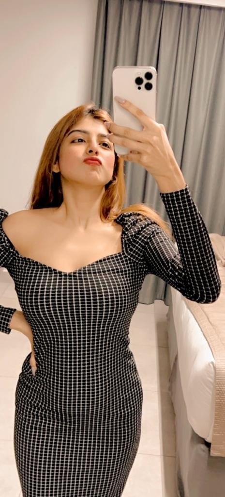 nisha-escort-karachi-0