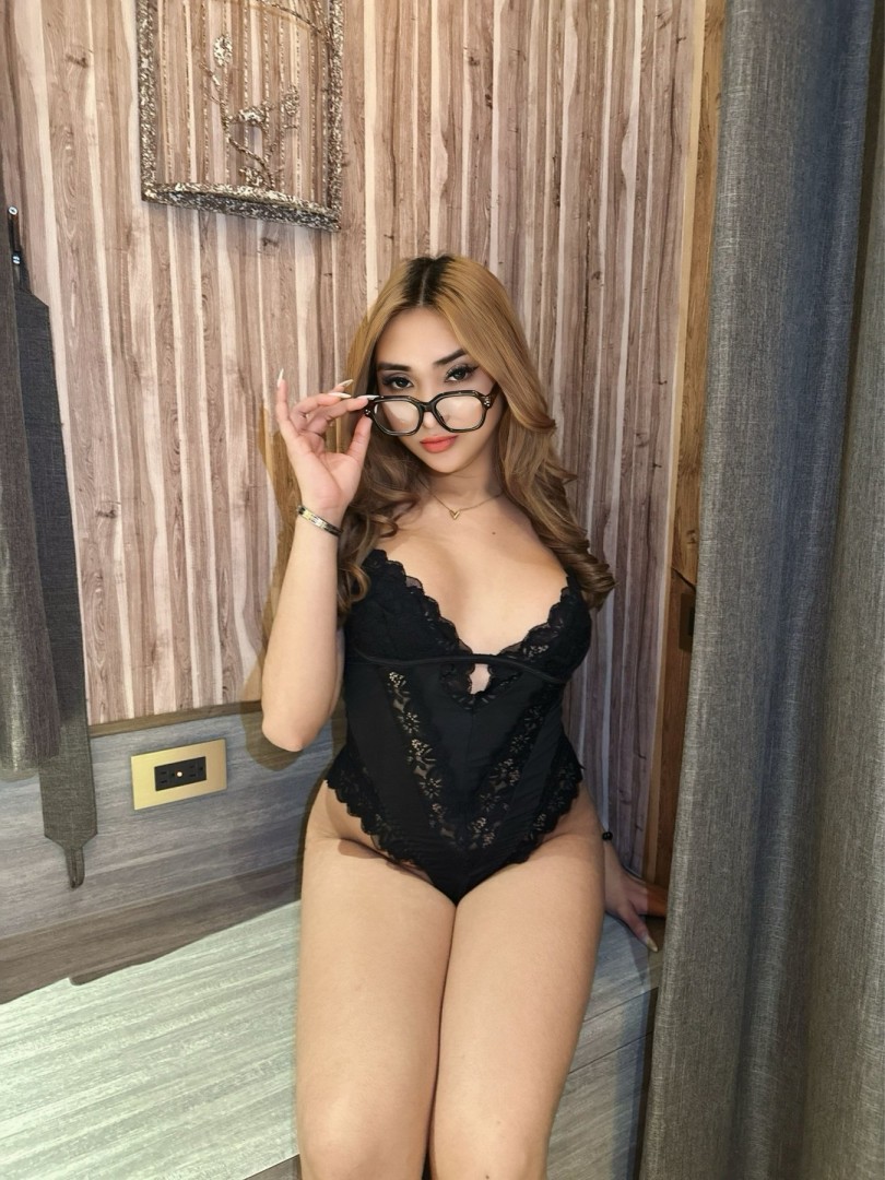 princess-claire-gfe-sexy-and-hot-0