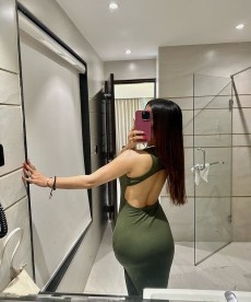 namrata-hot-lady-doorstep-incall