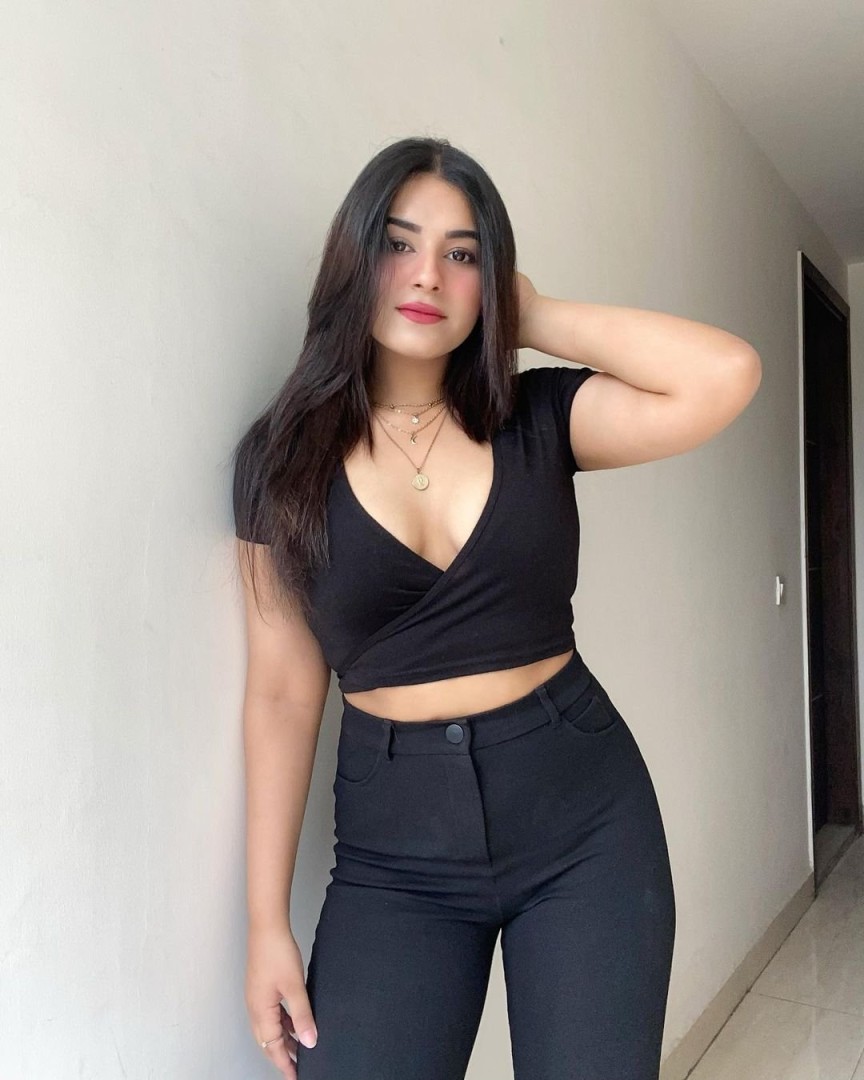 hot-indian-lady-in-krabi-just-landed-0