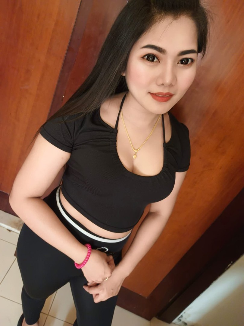 riya-sharma-3